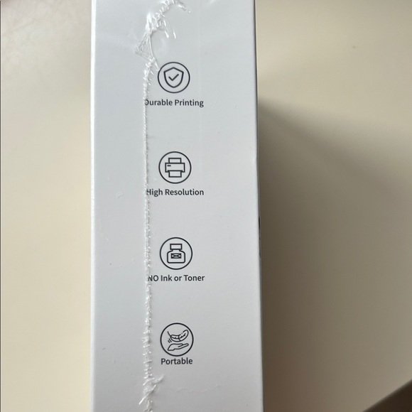 D20 Portable Sticker Printer - Picture 4 of 4